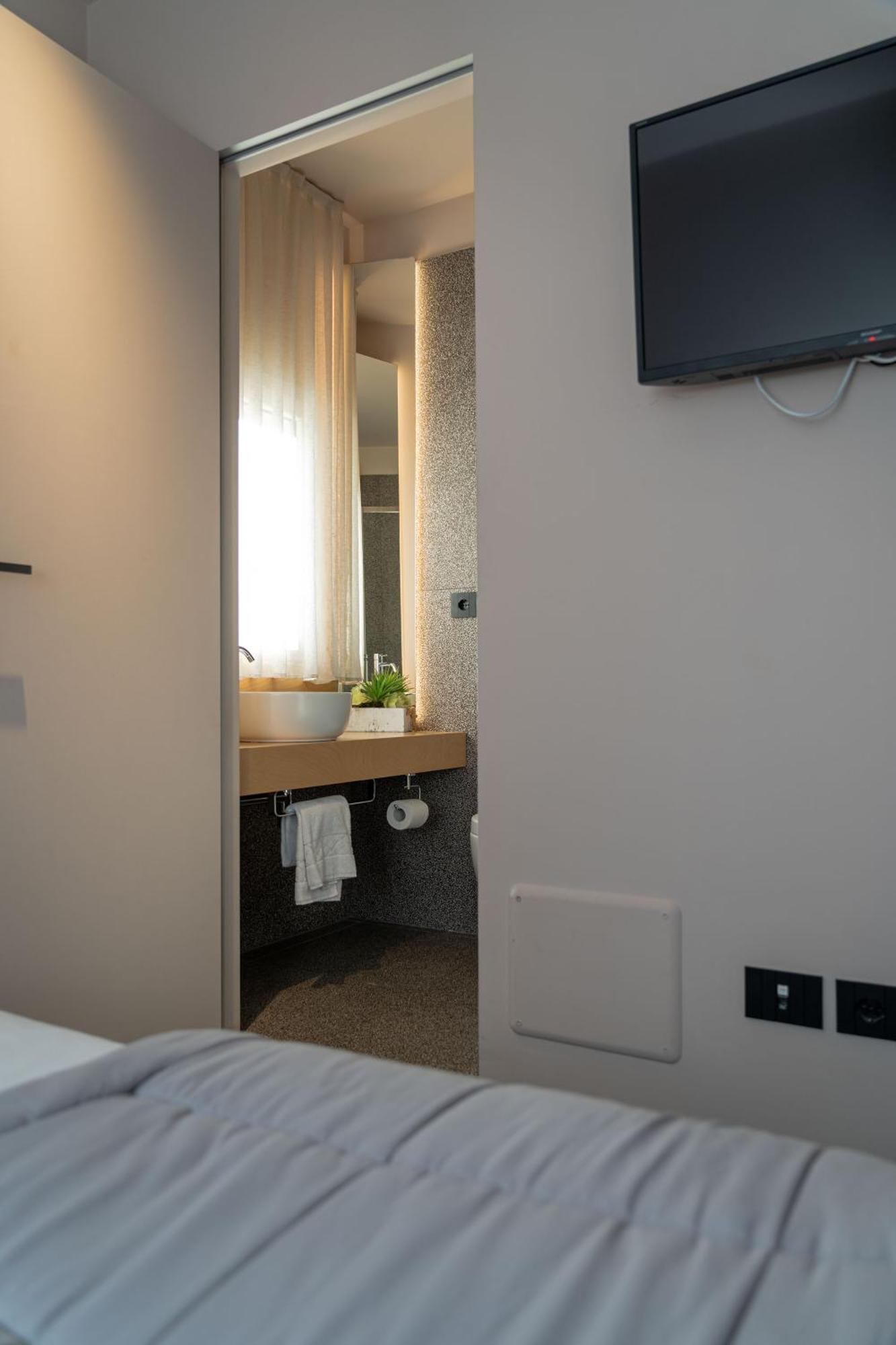 Elide Design Hotel Assisi Exterior photo